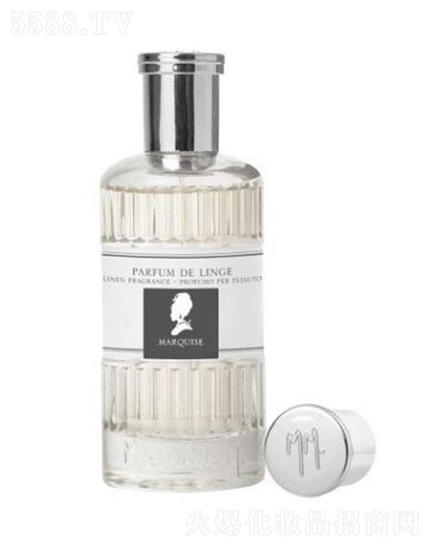 ������(�Ϻ�)Ʒ�ƹ����ɷ����޹�˾���Ϻ������� ��?sh��)۠��¿�����?5ml Ů��������