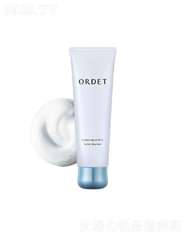 ����������Ƽ����F(tu��n)���޹�˾��͡�m�z�������ĭ������  120ml    ���o(h��)Ƥ֬Ĥ