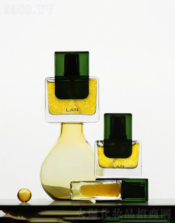 �����m�����yƷ���޹�˾�������m��  �m���ݕr����    ������