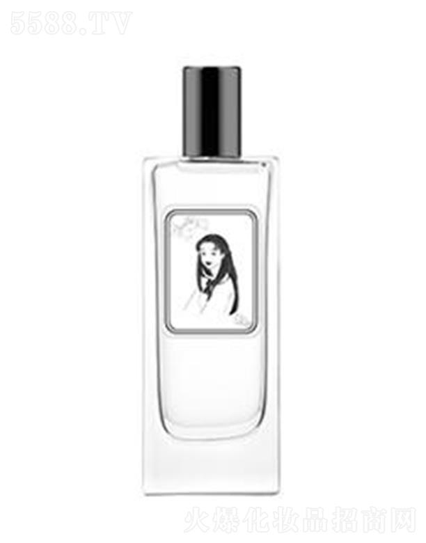 �V����ѩ�ٻ��yƷ���޹�˾�����D��С��