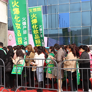 �����������ص��h