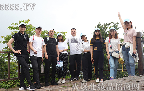 傳承紅色文化 傳承紅色文化