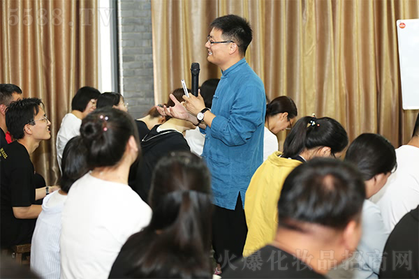 ���Ͼ�ɽ������½�(j��ng)����׷��(m��ng)��