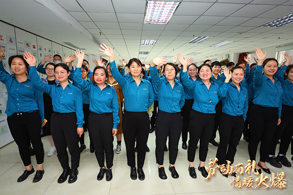 �ڄ��жY����ů�𱬣��𱬾W(w��ng)��T��������һ�ڄӹ�(ji��)����