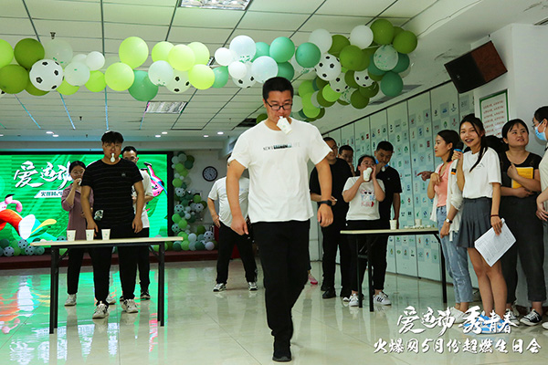 �\�ӽ≺����ӵ������𱬾W(w��ng)�����\�� ���ഺ��5���\�����Օ��A�M�e�k