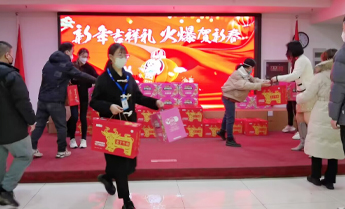 �¾��𱬾W(w��ng)����18����