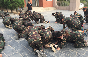 ����һ��һ��������Щ���Ӳ�����