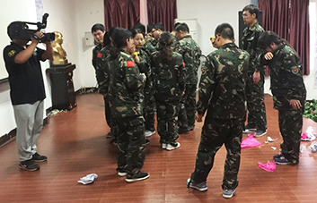 Ҫ��Ȅe�˃�(y��u)������Ҫ�����������κ��˵�Ŭ����