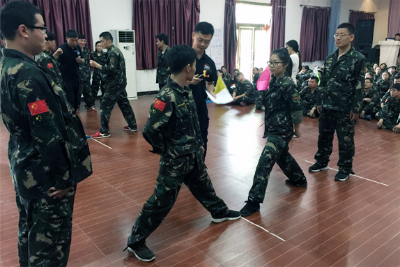 ����ʯ�^��������ݔ�A�s�ڏ�ָ�g��