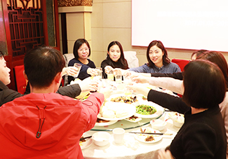 ��ʢ������ҚgЦ�Z���䘷������