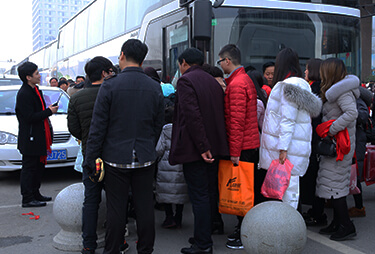 �gӭ��ĸ���c��10���c���ж���֪���������